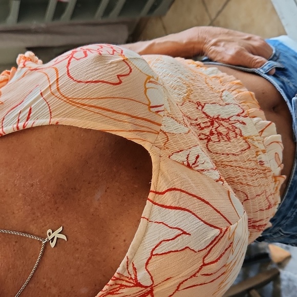 Patrons of Peace NWT - Picture 2 of 8